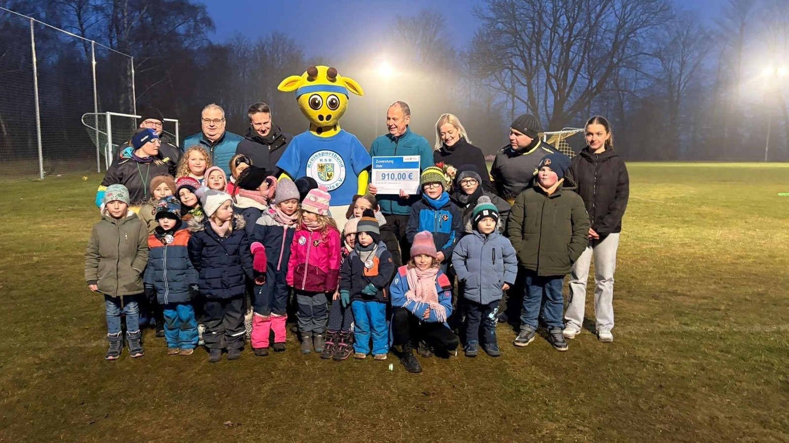 Th-ringer-Justizministerin-bergibt-F-rderungen-an-Vereine-im-Ilm-Kreis