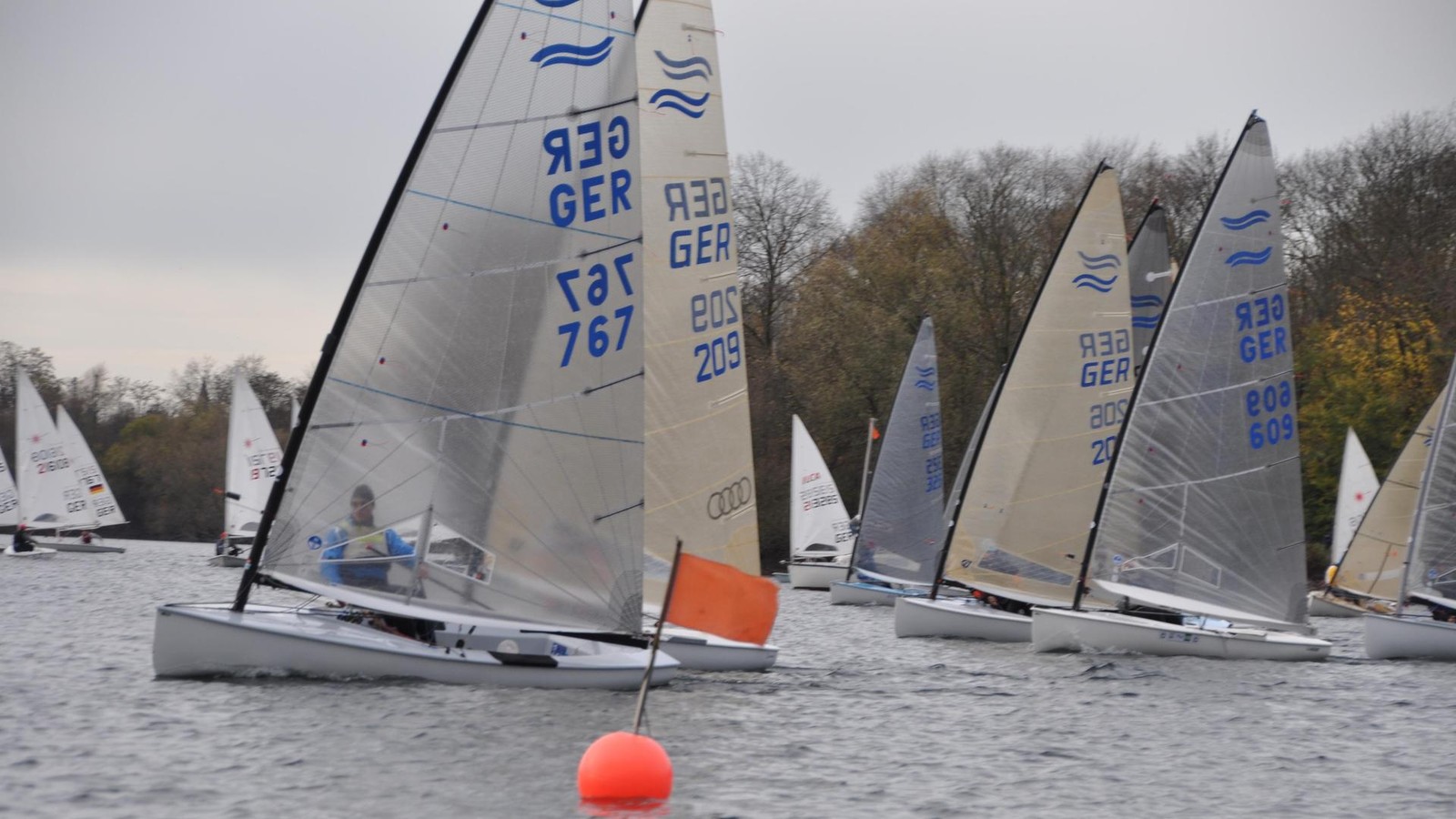 Zwischen-Wettkampf-und-Seglergeschichten