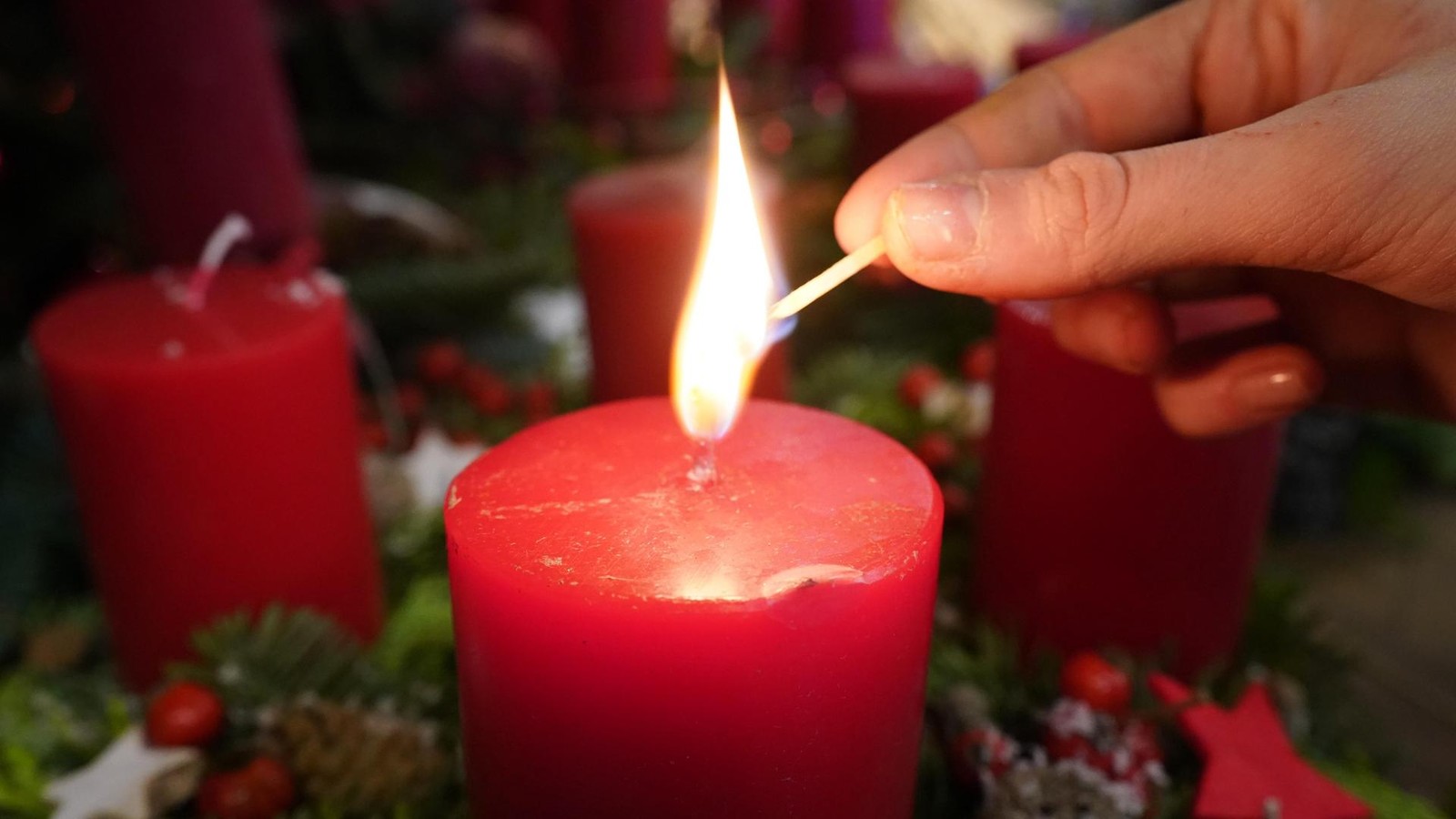 Alarm-in-Nordhausen-Brennende-Kerze-sorgt-f-r-Feuerwehr-Einsatz