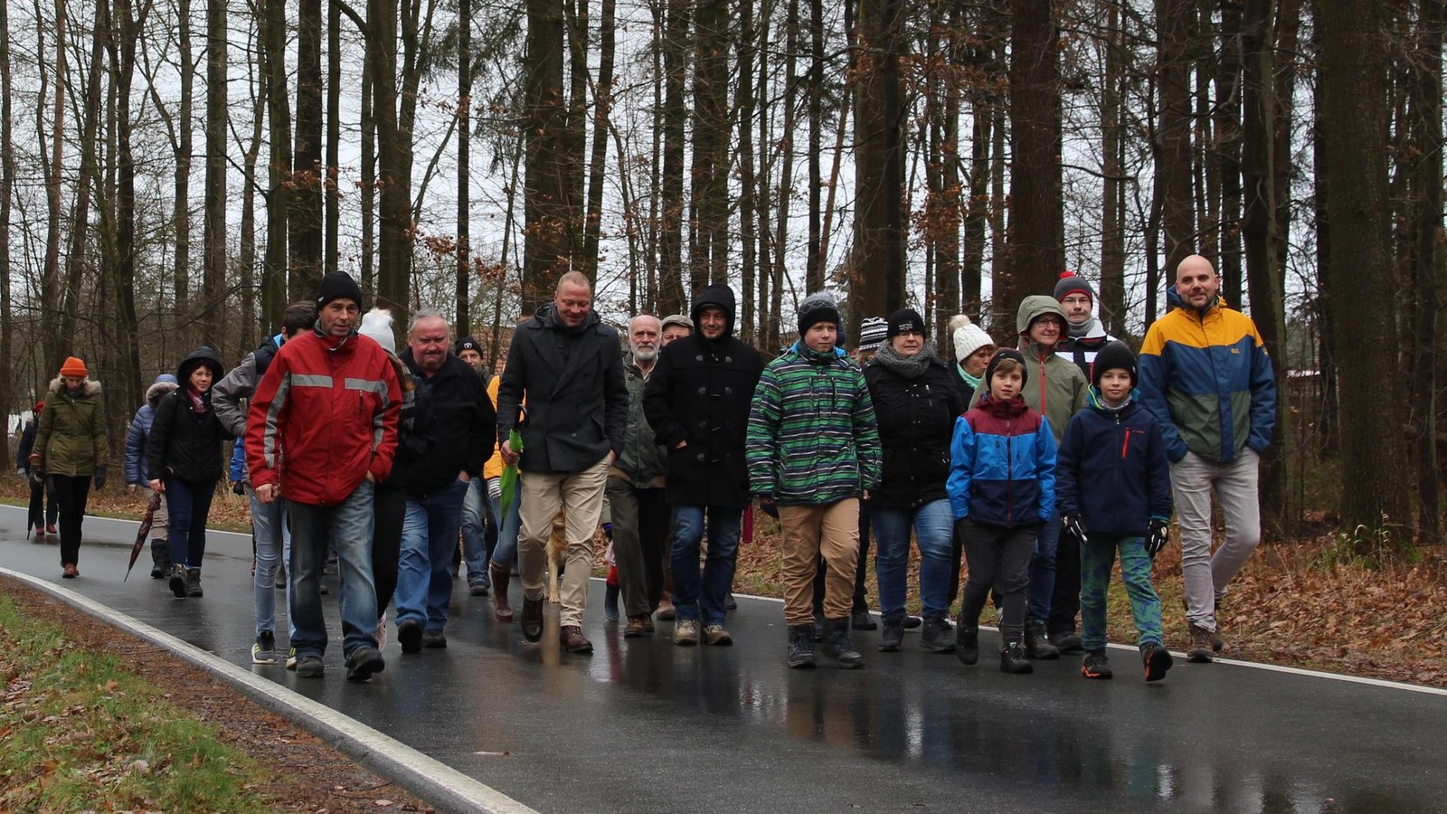 Saale-Orla-Kreis-Jahresauskl-nge-und-eine-Neujahrswanderung