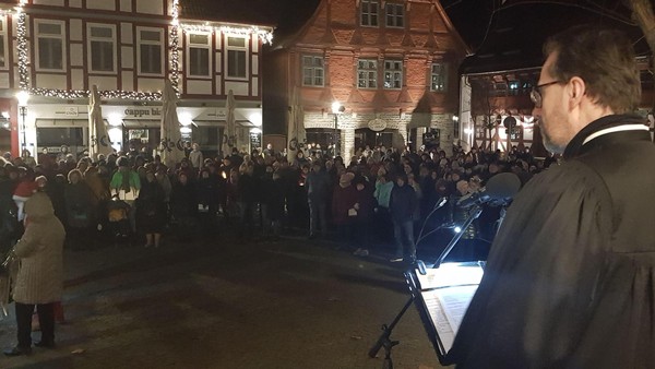 Predigt vor der Kirche: So blickt Gifhorns neuer Superintendent auf Heiligabend