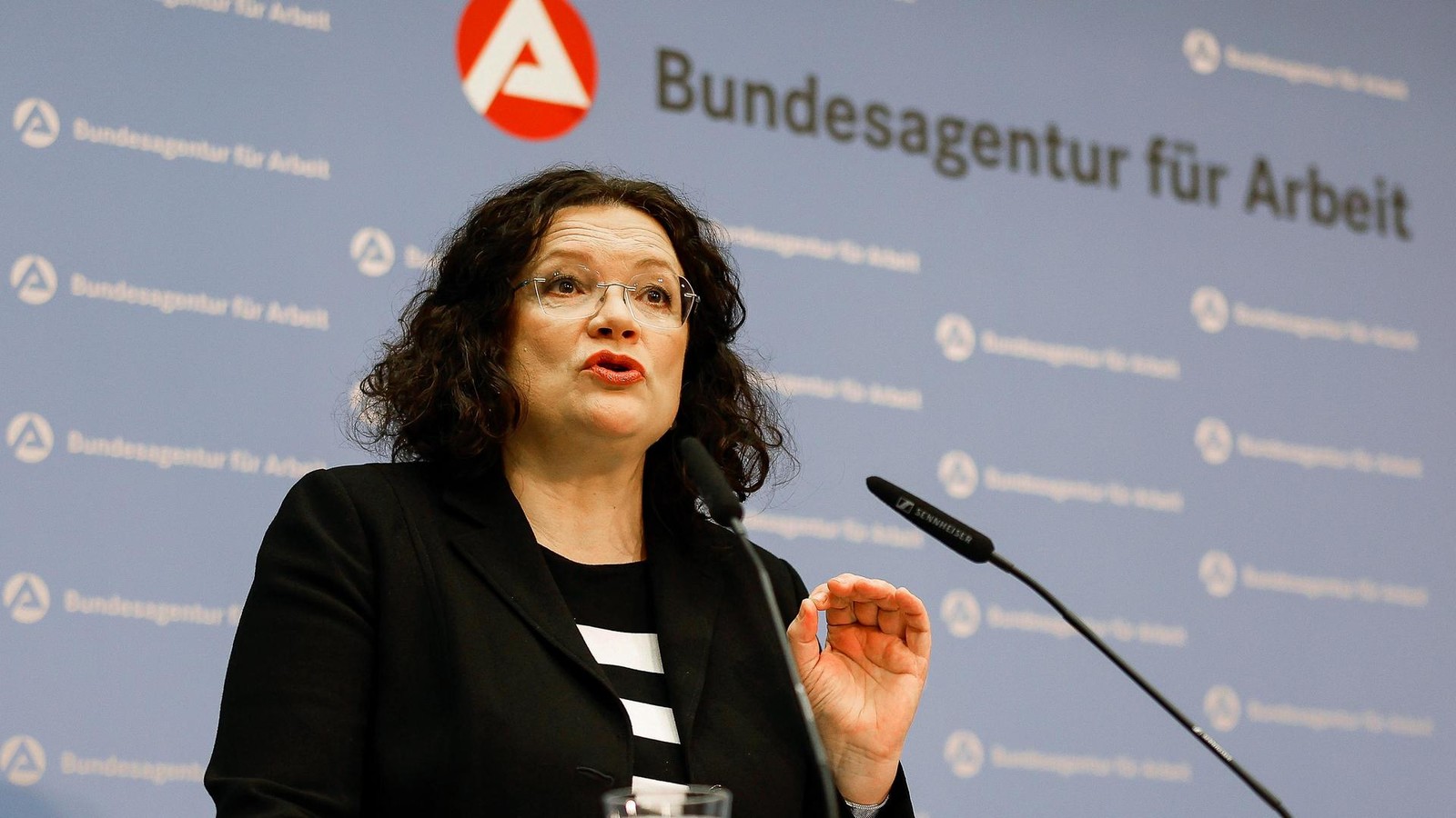 Nahles-schl-gt-Alarm-Jobchancen-f-r-Arbeitslose-so-niedrig-wie-nie-zuvor-