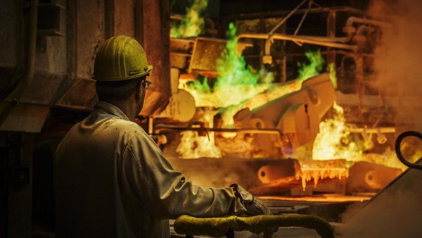 Hamburger Aktie jagt von Rekord zu Rekord – und ein Mann freut sich besonders