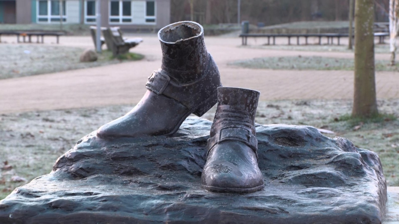 Abges-gt-und-mitgenommen-Hamburger-Gymnasium-sucht-seinen-Goethe