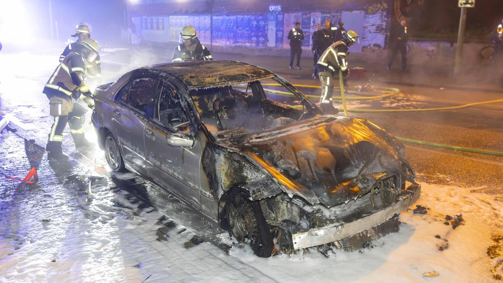 21-J-hriger-bei-Verkehrsunfall-in-Essen-Bergeborbeck-verletzt