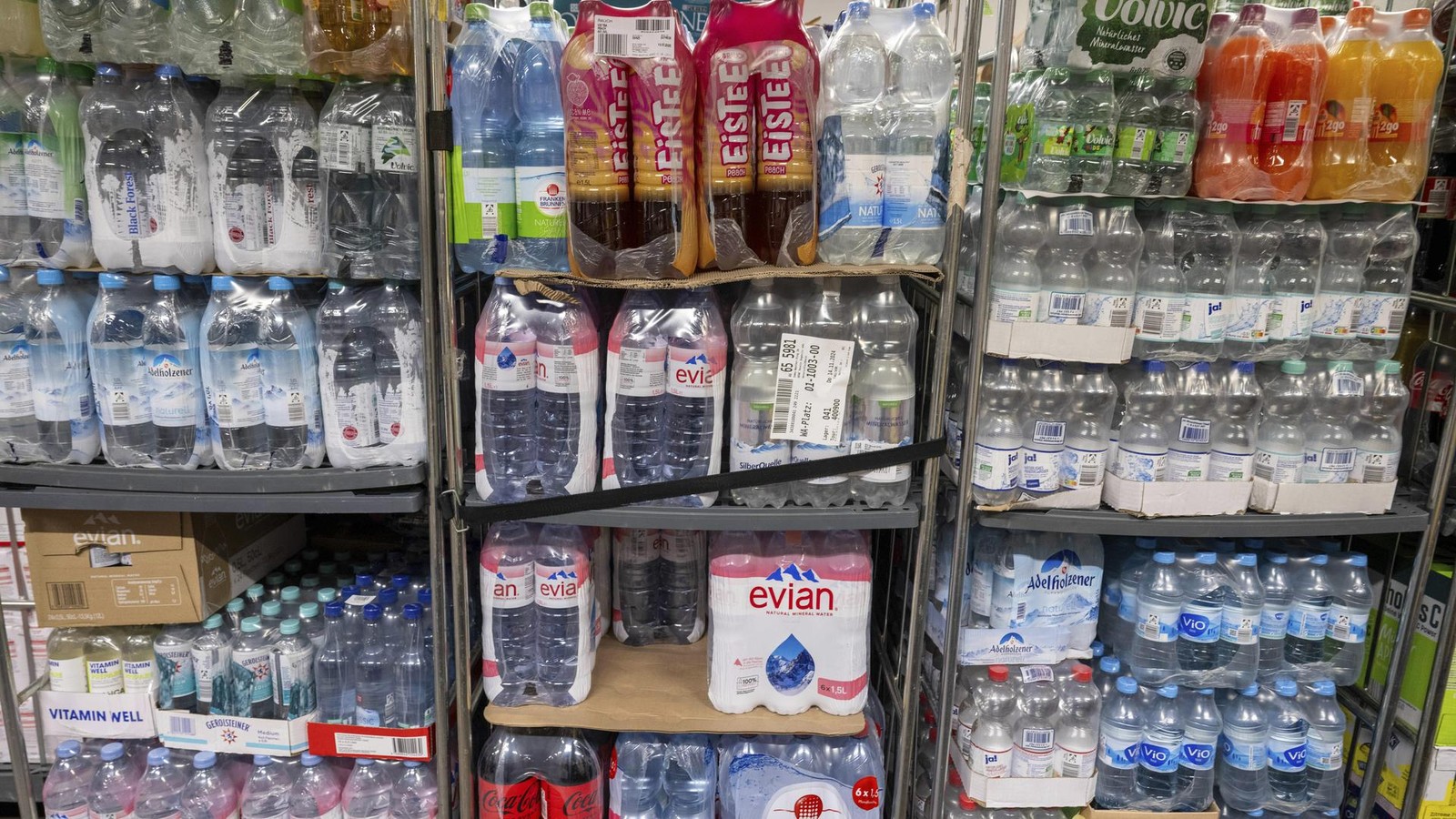 Studie-warnt-So-gelangen-90-000-Mikroplastikpartikel-in-den-K-rper