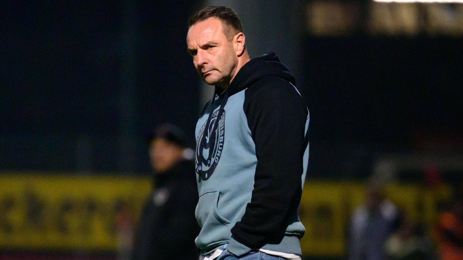 Trainer-Dietmar-Hirsch-startet-mit-dem-MSV-Duisburg-in-die-Wintervorbereitung