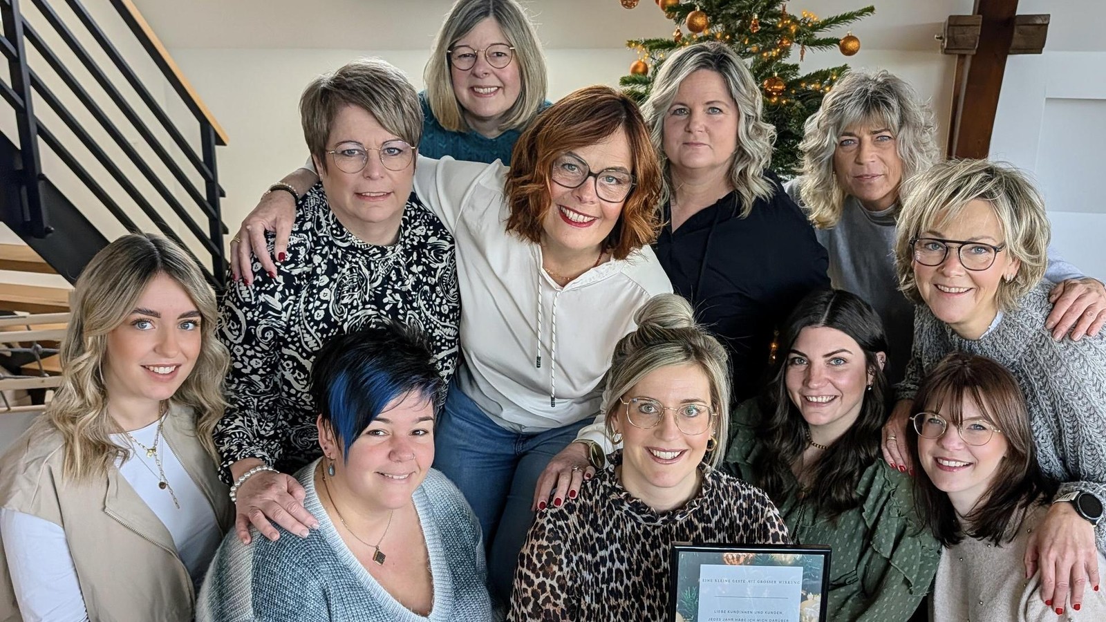 Klasse-Teamwork-Kalkarer-Friseurinnen-starteten-Spendenaktion-f-r-Krebskinder