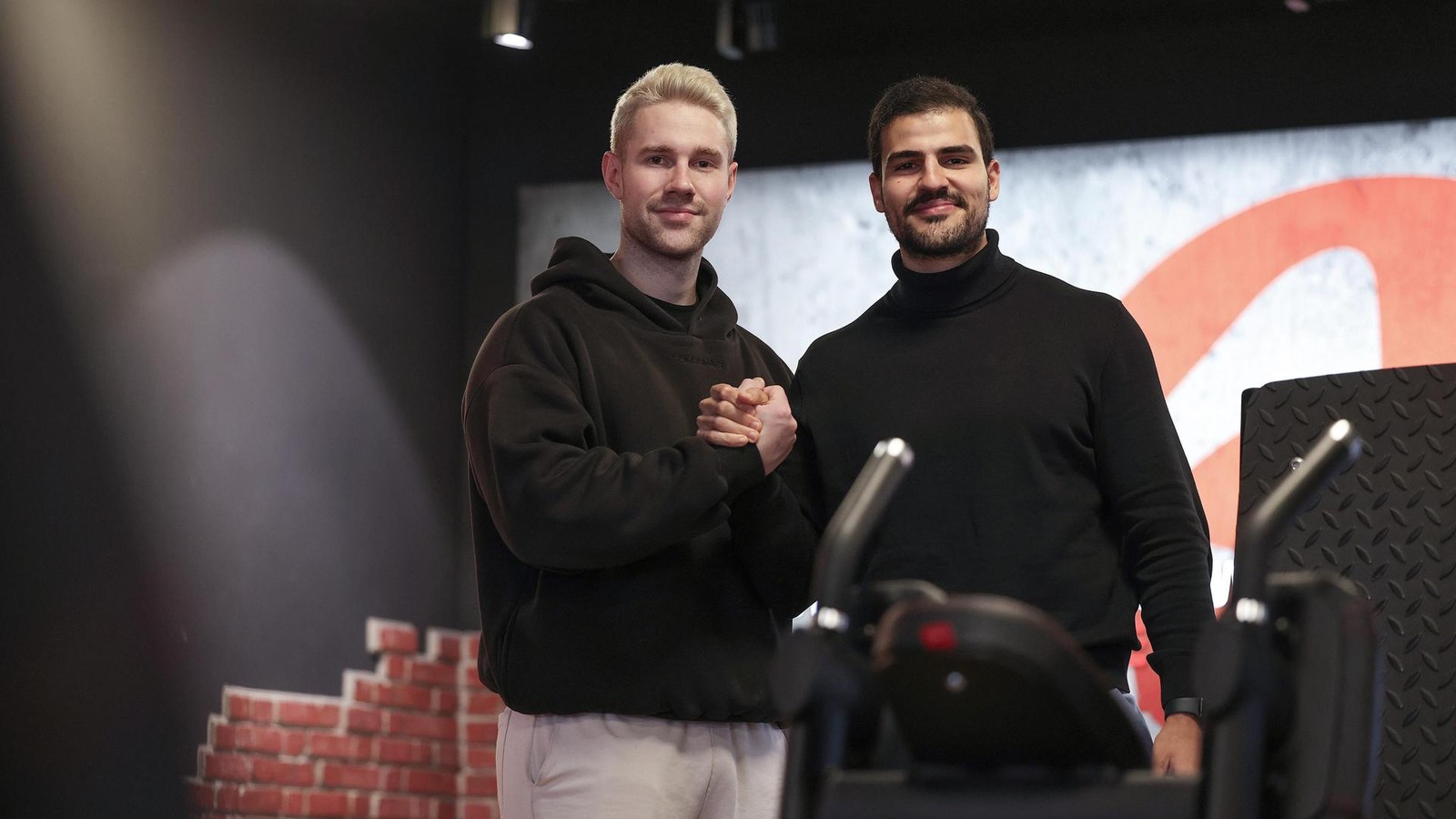 Fu-baller-und-Bodybuilder-der-zu-harte-Weg-des-Ilias-Houta