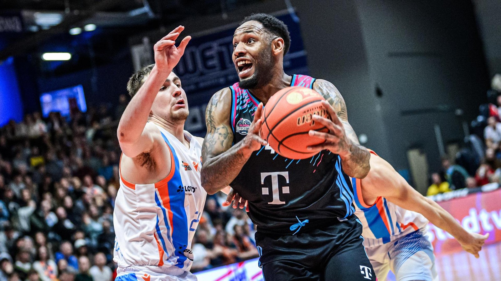 Katastrophen-Dezember-perfekt-Science-City-Jena-unterliegt-den-Telekom-Baskets-Bonn