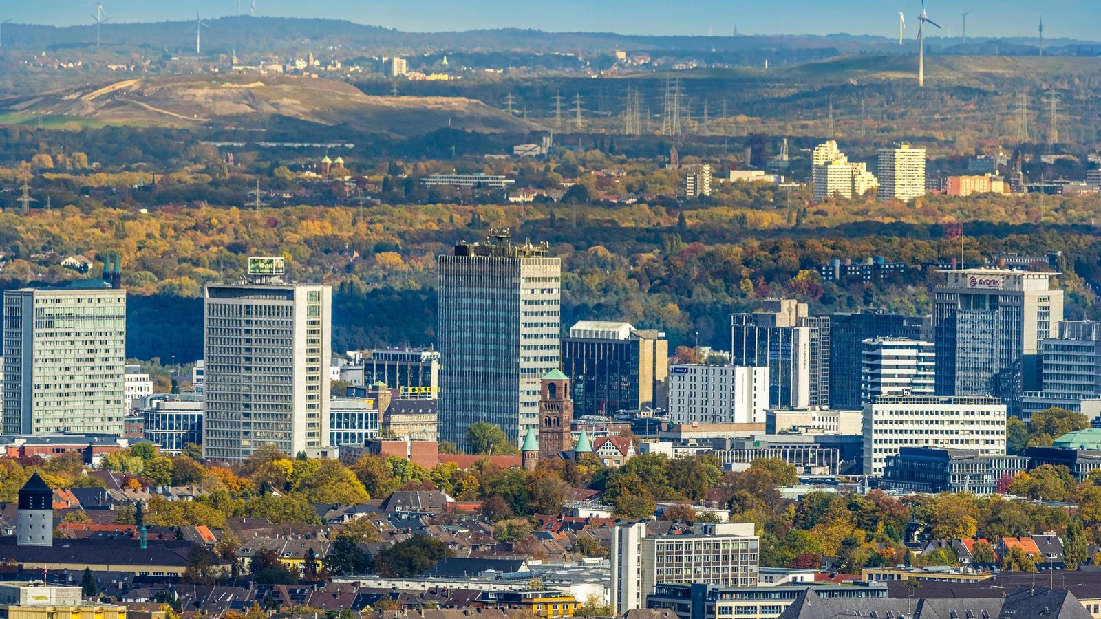 Rettungsfahrten-Uber-Stadion-Die-wichtigsten-Entscheidungen-f-r-Essen-2025