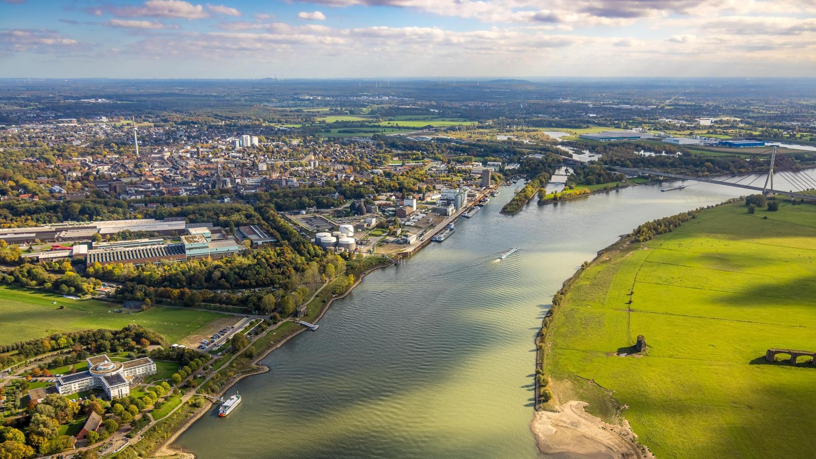 -Einfach-stark-Wie-der-Kreis-Wesel-Fachkr-fte-und-junge-Menschen-anlocken-will