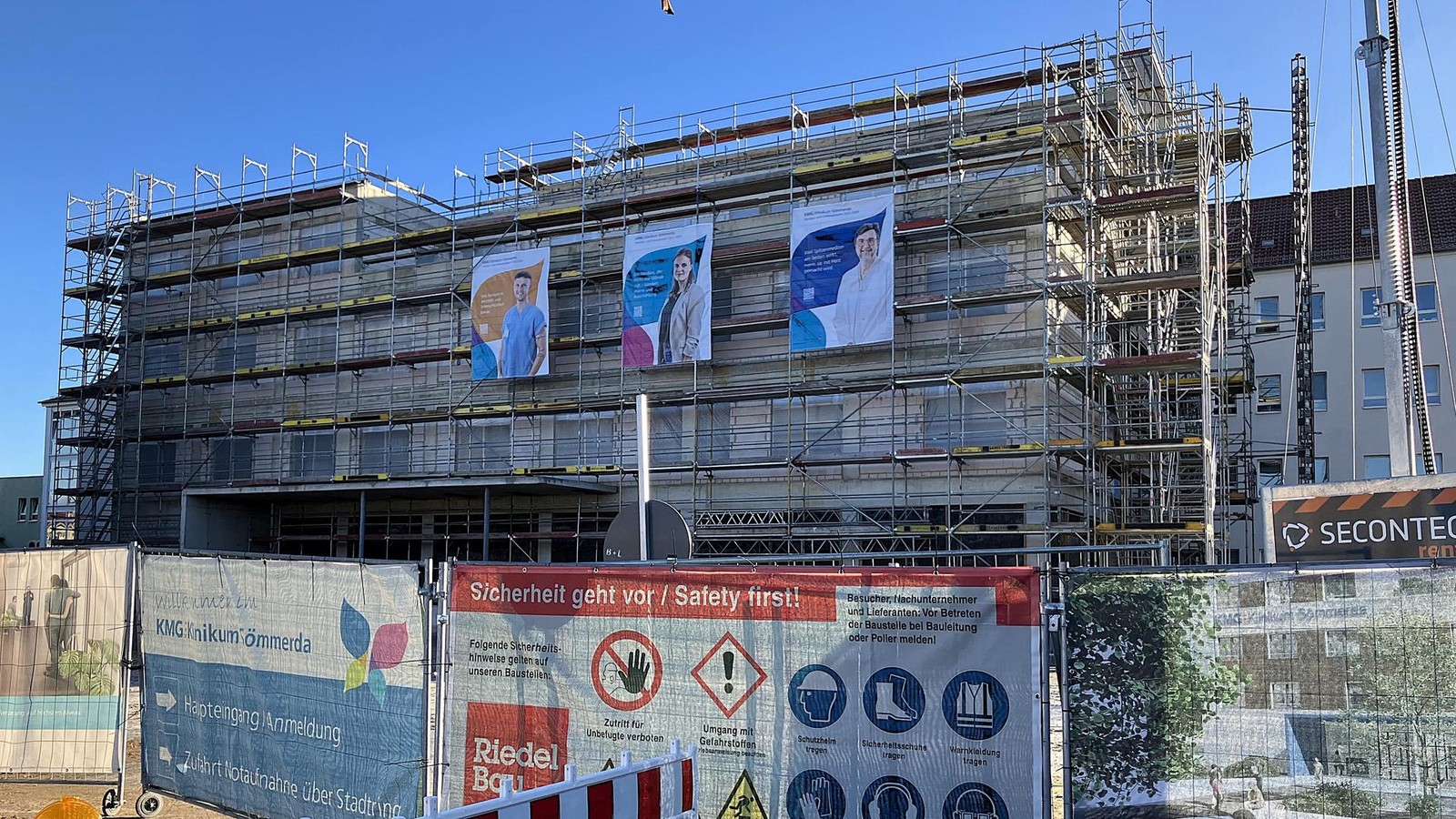 S-mmerda-Bewegung-an-einem-der-gr-ten-Bauprojekte-des-Jahres