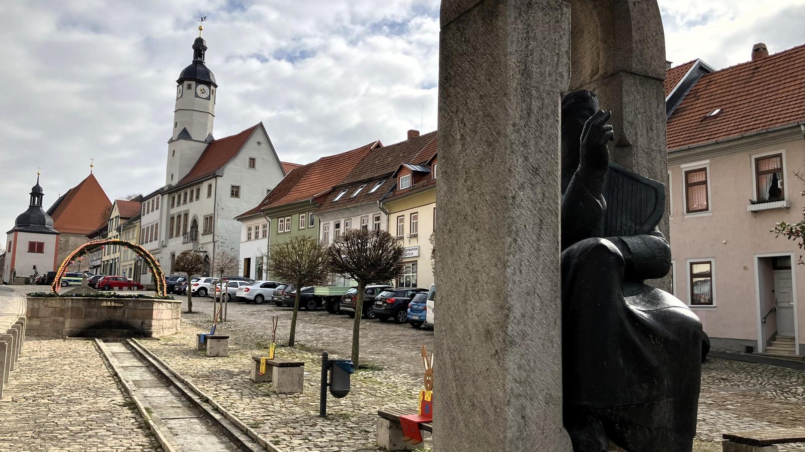 Kreis-S-mmerda-Eine-Stadt-versenkt-den-Gro-teil-ihres-Geldes-in-der-Erde