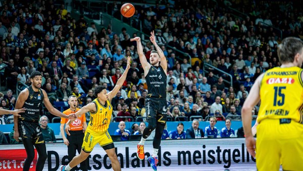 Braunschweiger Pleite bei Alba Berlin: Löwen-Profis legen Finger in die Wunde