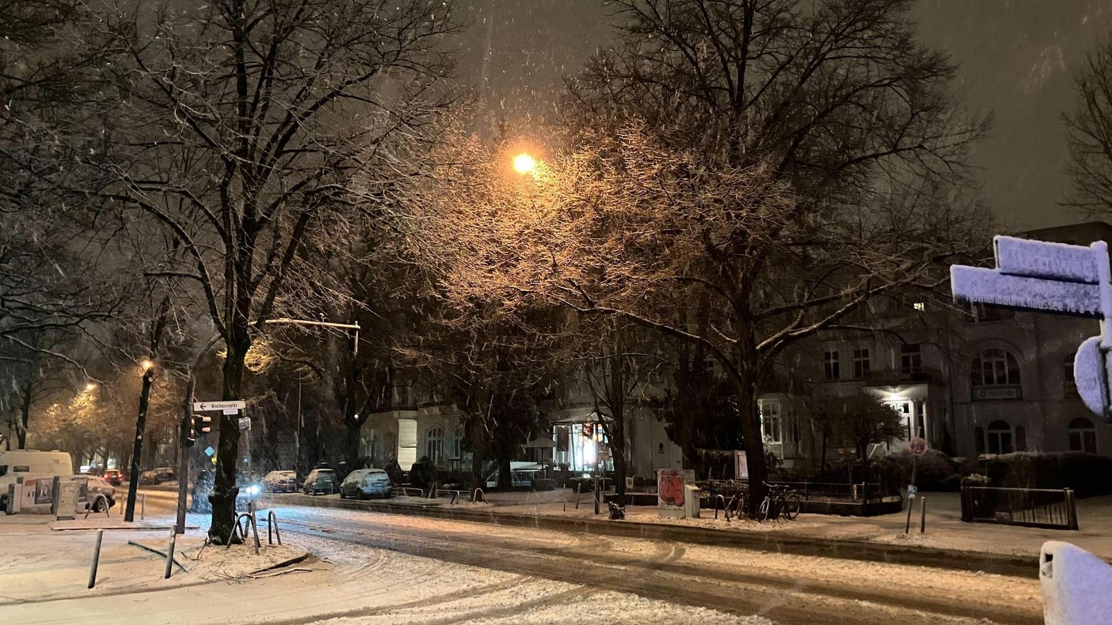 Schnee-Gewitter-Sturm-und-noch-mehr-Schnee-DWD-warnt-vor-neuem-Unwetter