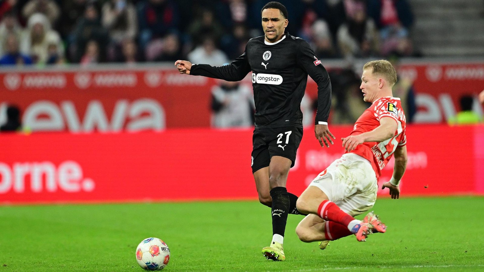 FC-St-Pauli-Hountondji-verletzt-so-lange-droht-der-St-rmer-auszufallen