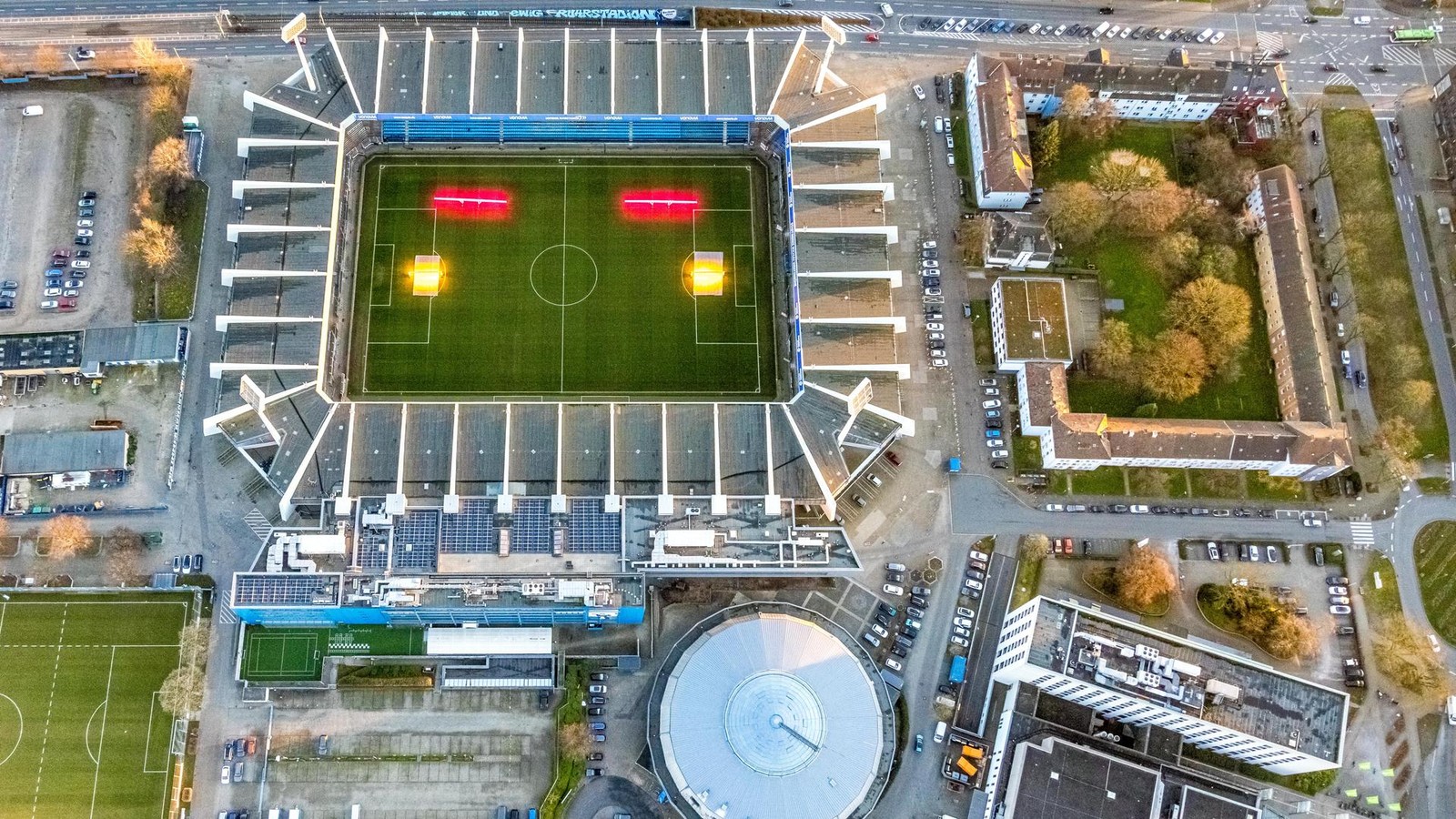 Heimspiele-Stadt-Bochum-schr-nkt-das-Parken-rund-ums-VfL-Stadion-weiter-ein