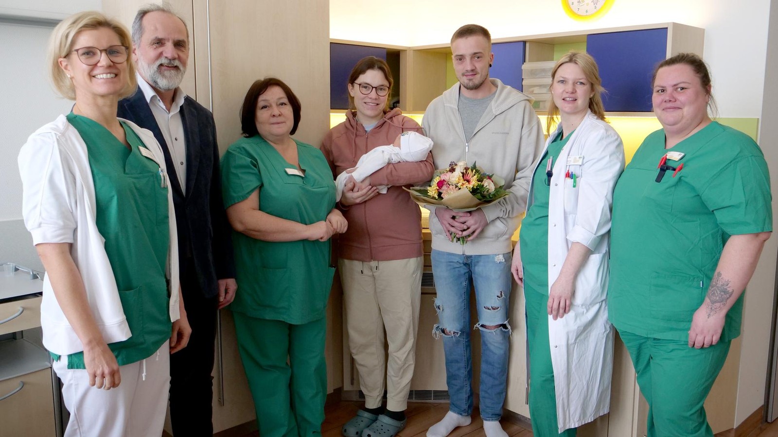 Das-Neujahrsbaby-2026-im-Weseler-Marienhospital-hei-t-Linus