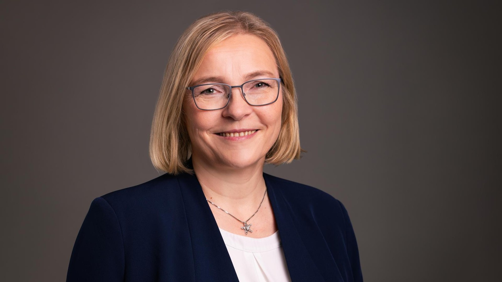 Guter-Job-bei-Hamburg-Diese-Frau-m-chte-ihn-haben