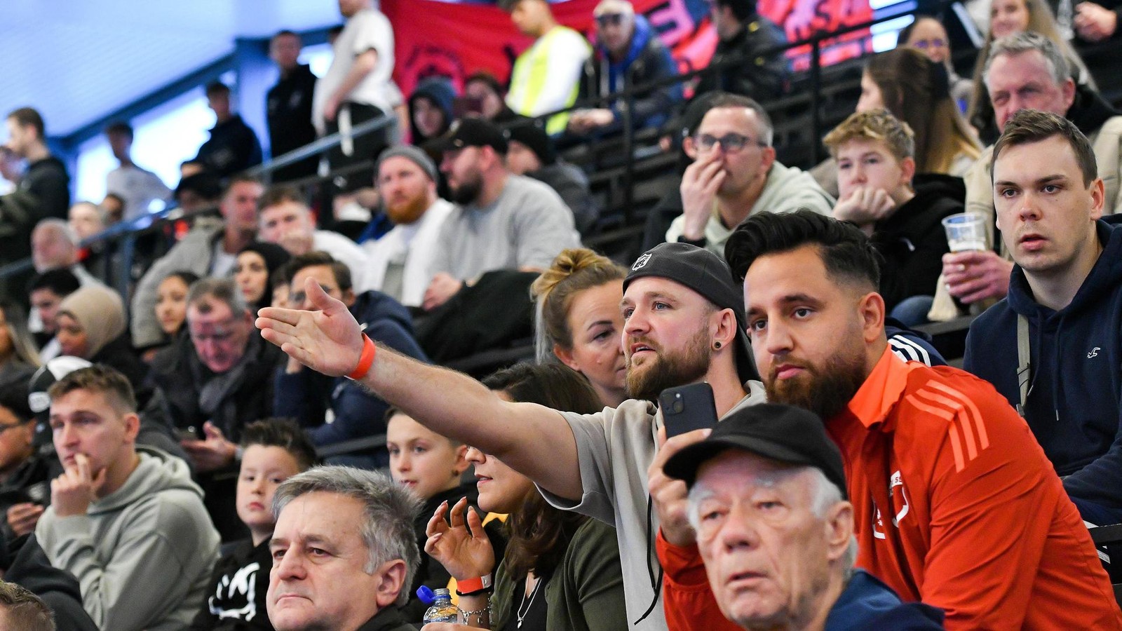 Hallenkreismeisterschaft-Gelsenkirchen-Samstag-im-Liveticker-Wer-holt-die-Krone-