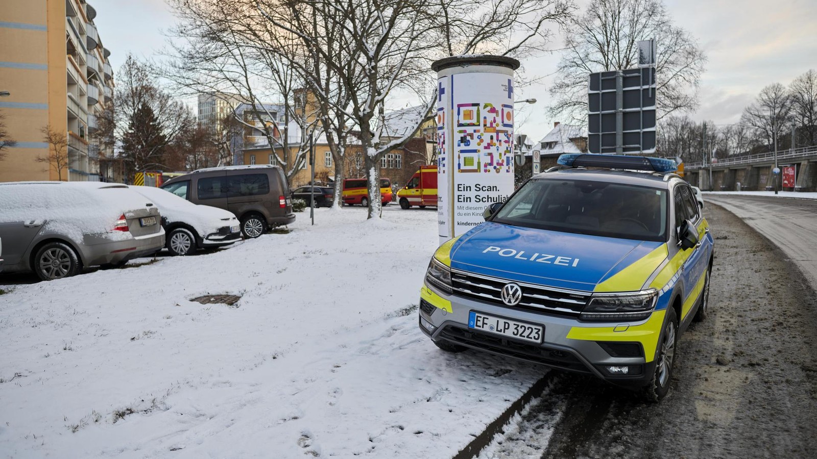 Bedrohungslage-in-Jena-Mann-l-st-Gro-einsatz-aus