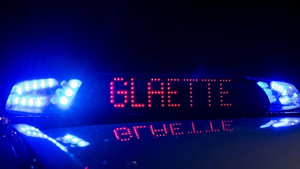 Glätte sorgt für 90 Unfälle in Schleswig-Holstein