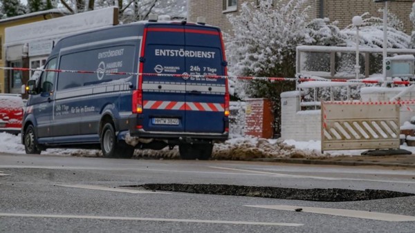 Kollaustraße bleibt stadtauswärts weiterhin gesperrt – wegen Eis und Schnee