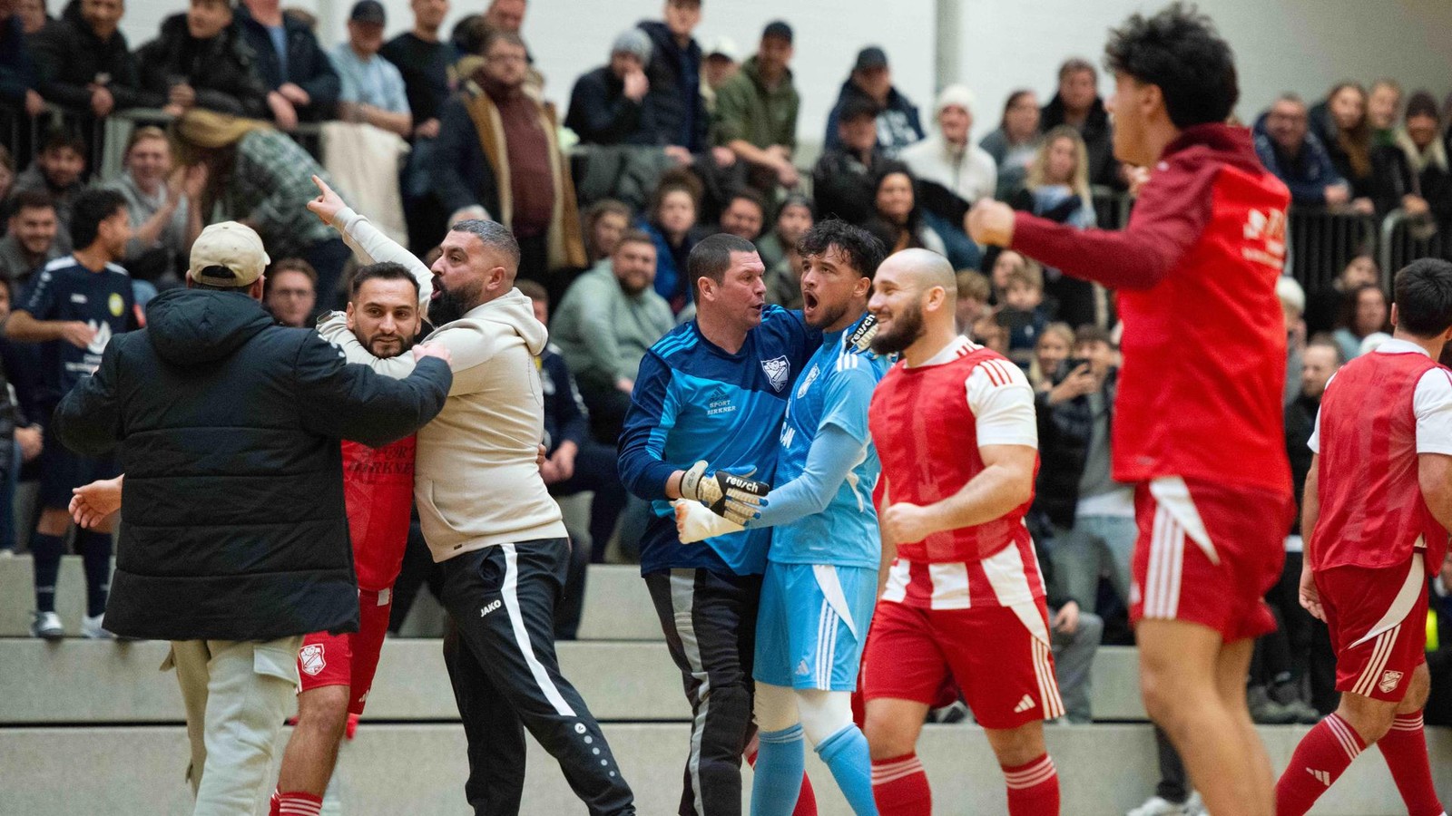 Stadtmeisterschaft-Dinslaken-RWS-Lohberg-jubelt-nach-packendem-Finale