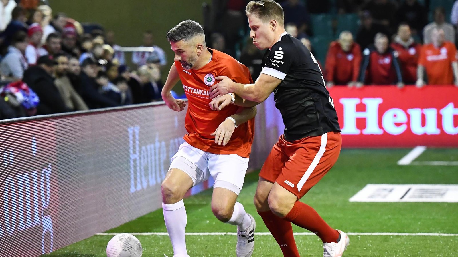 RWO-Traditionself-gewinnt-kleines-Finale-gegen-RWE-Ein-sch-nes-Miteinander-