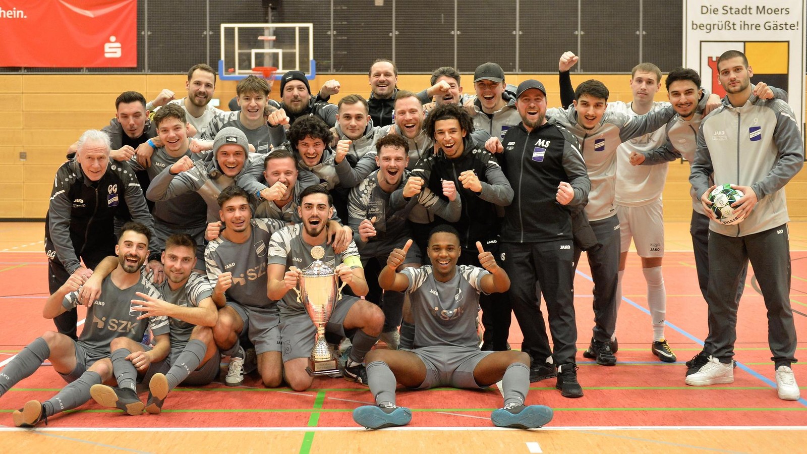 Moerser-Stadtpokal-SV-Scherpenberg-bremst-Meerbecker-Siegeszug-erst-im-Finale