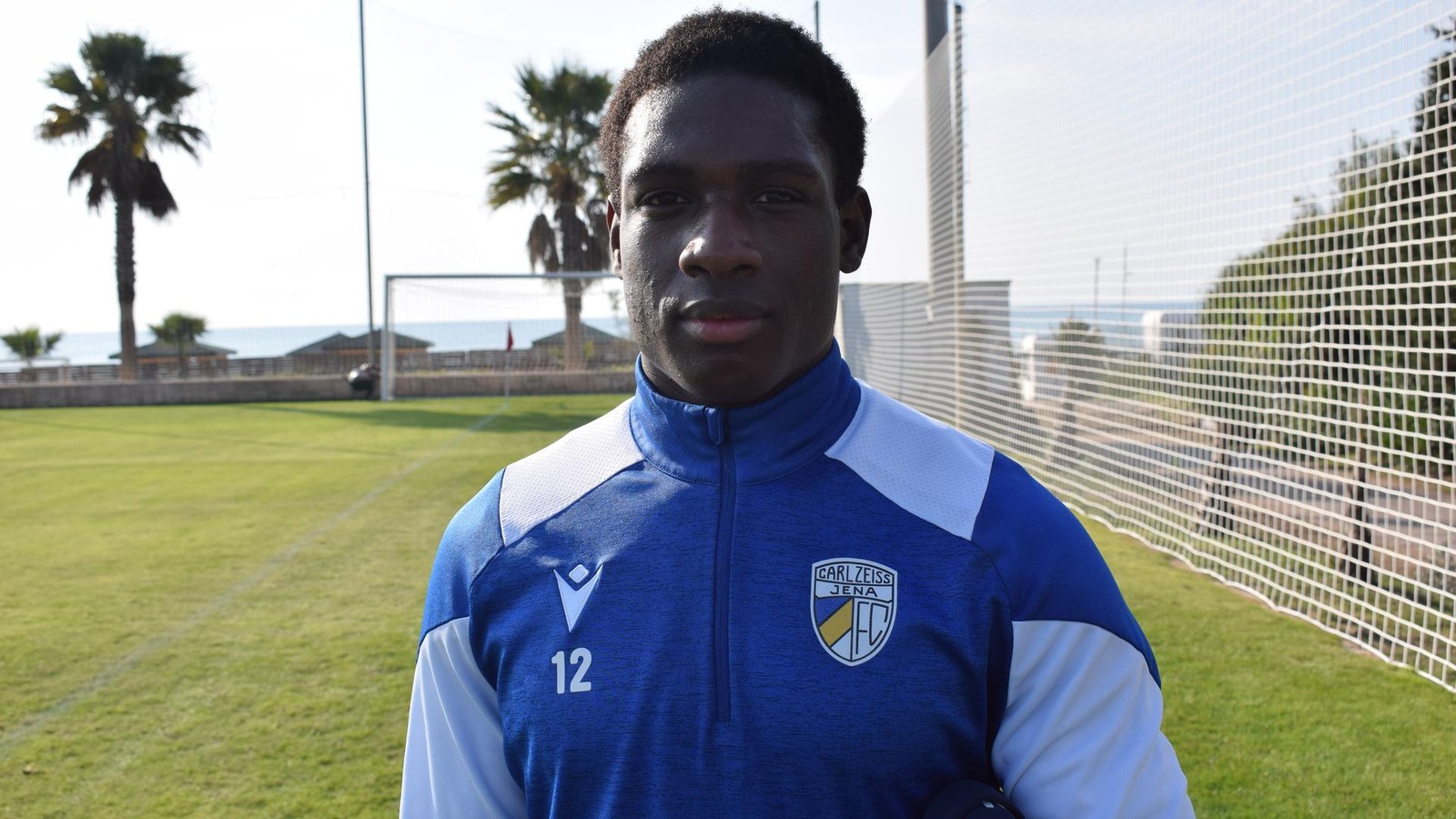 Kurze-Verwirrung-im-Trainingslager-des-FC-Carl-Zeiss-Ist-das-ein-Testspieler-