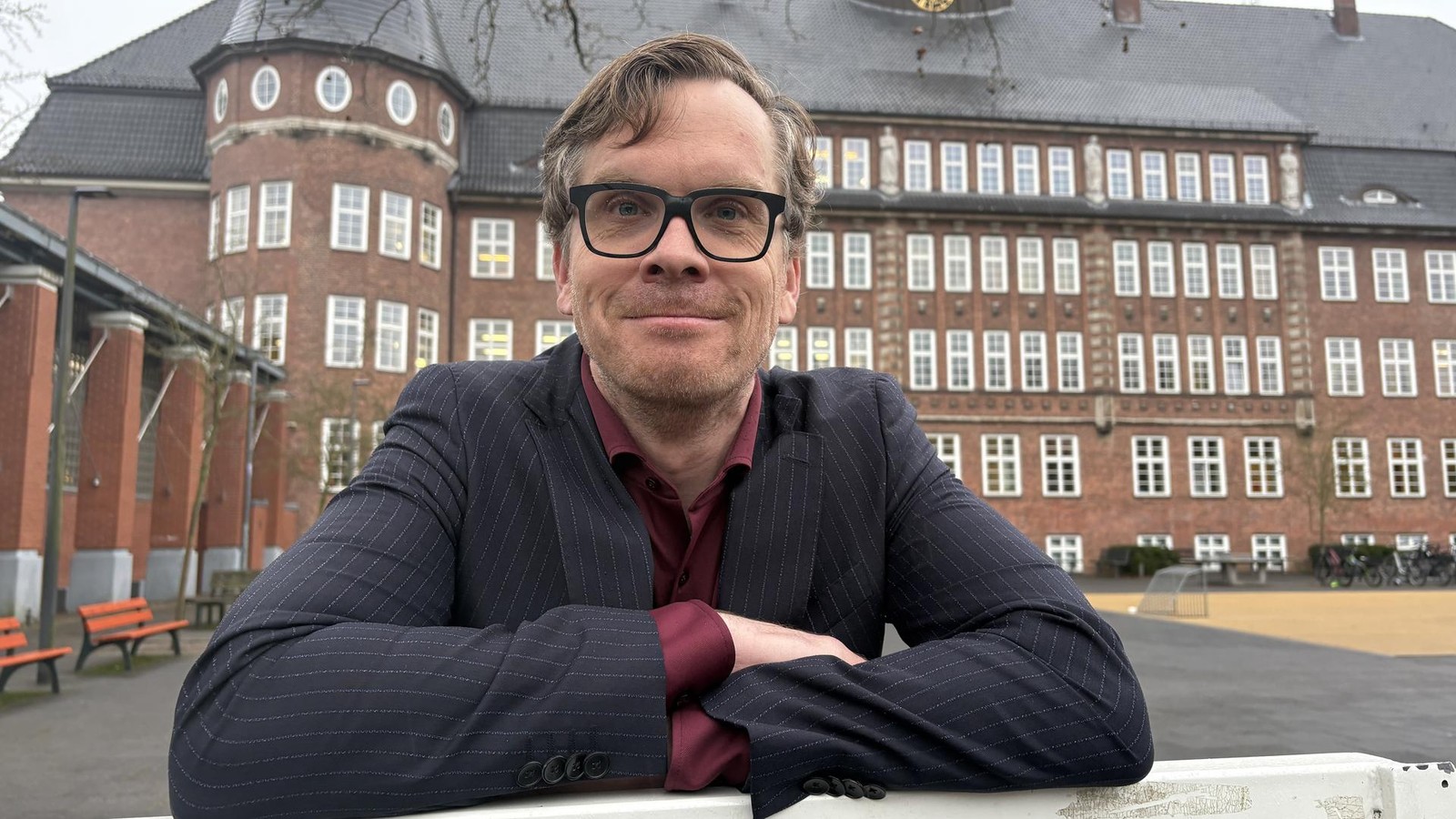 Wie-der-neue-Schulleiter-das-Hansa-Gymnasium-moderner-machen-will