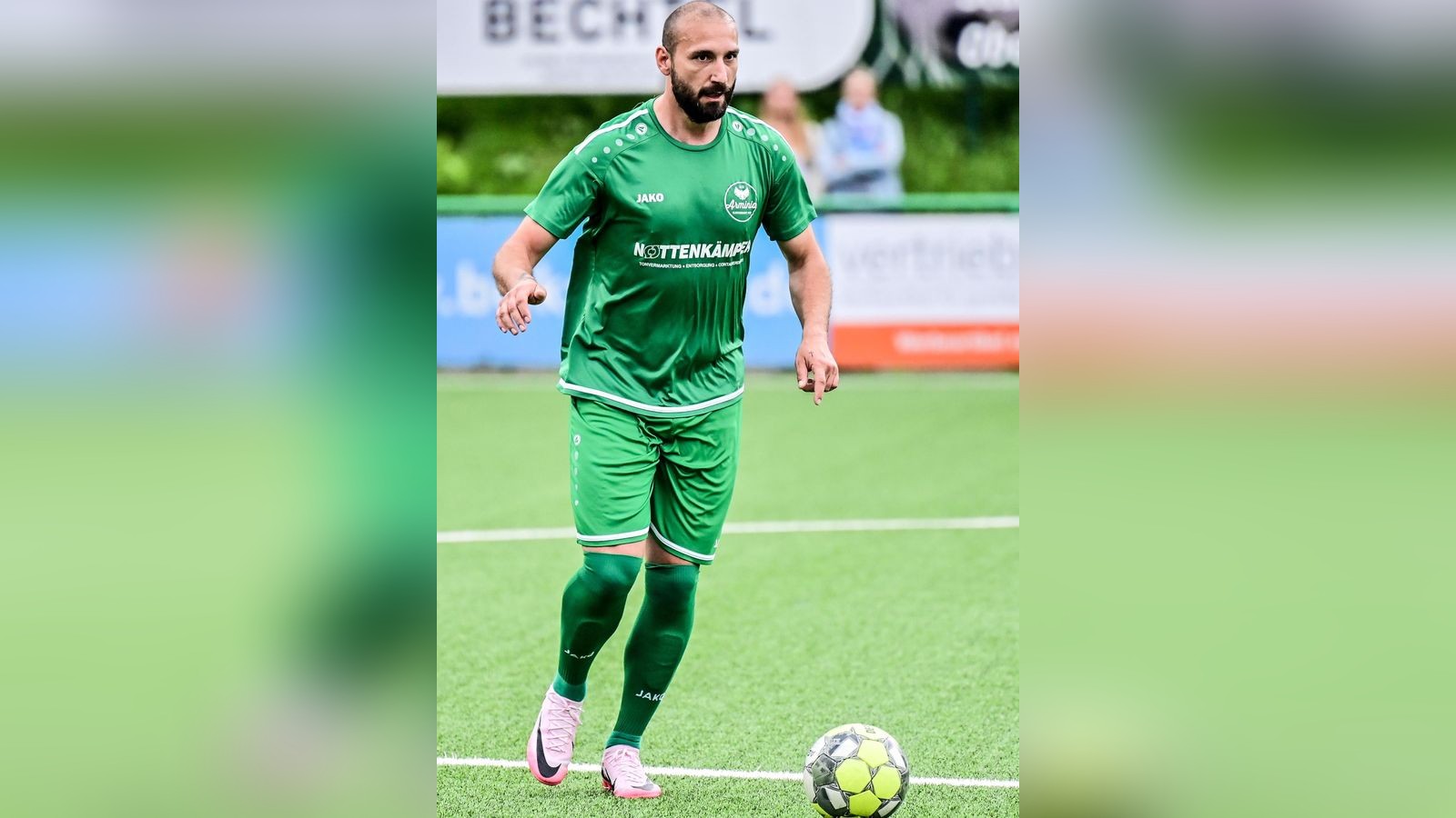 Beste-Offensive-beste-Defensive-Aus-Fast-Absteiger-Duissern-wurde-ein-Topteam