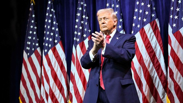 Um Öl zu verkaufen: USA lockern Sanktionen gegen Venezuela