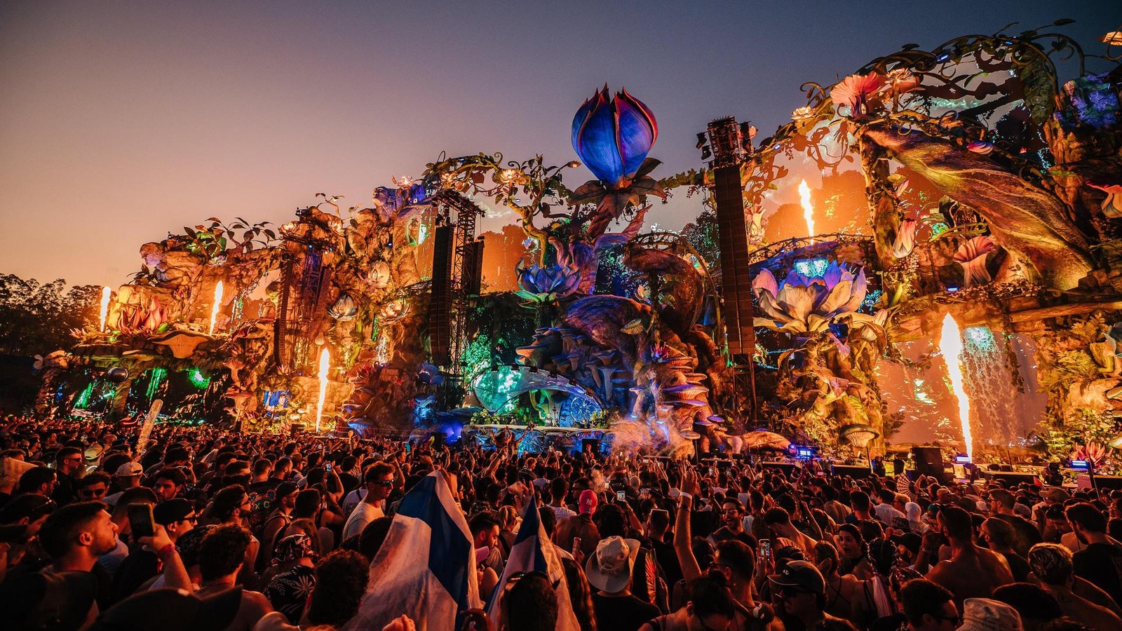Tomorrowland-schl-gt-2026-mit-Consciencia-ein-neues-Kapitel-auf
