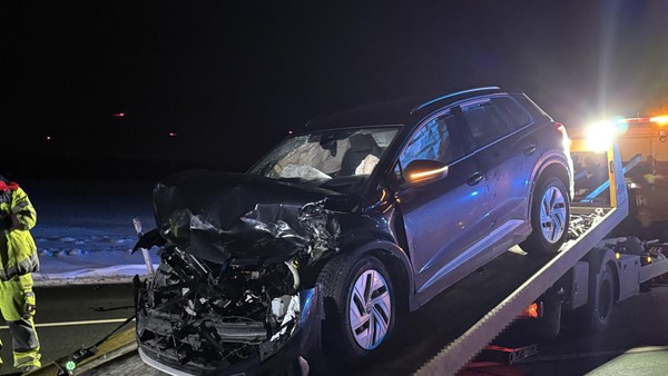Unfall auf B6 bei Haverlah – Pkw fährt auf Liegenbleiber auf
