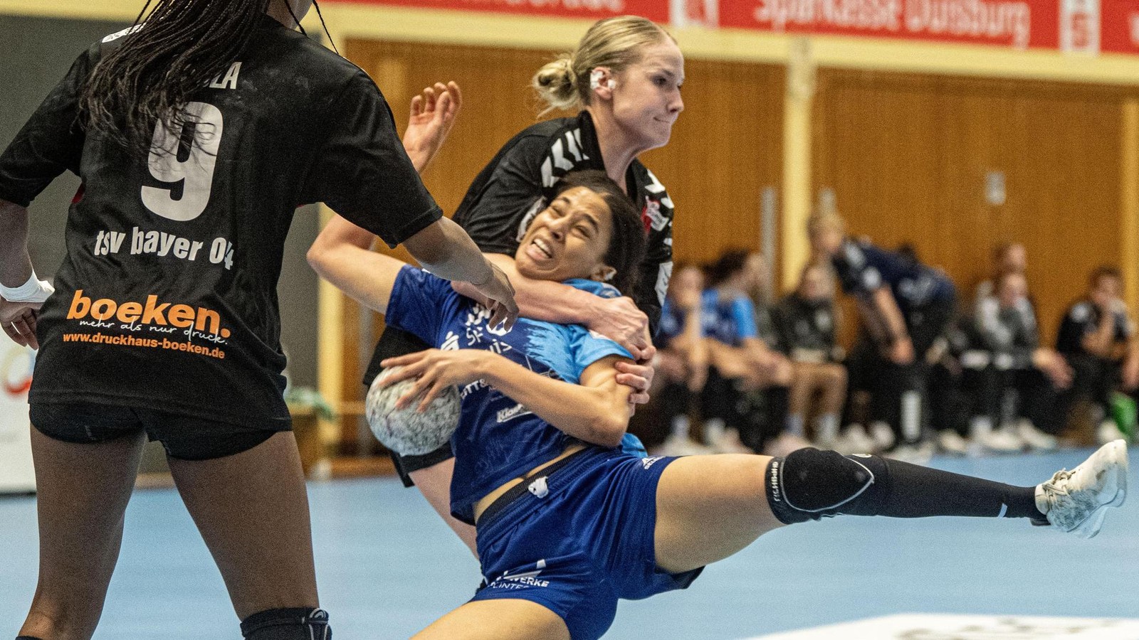 TuS-Lintfort-Elf-Tore-R-ckraumwerferin-f-llt-gegen-Topteam-HC-R-dertal-aus