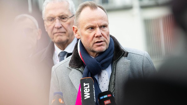 Andy Grote: Müssen die Demokratie vor ihren Feinden beschützen