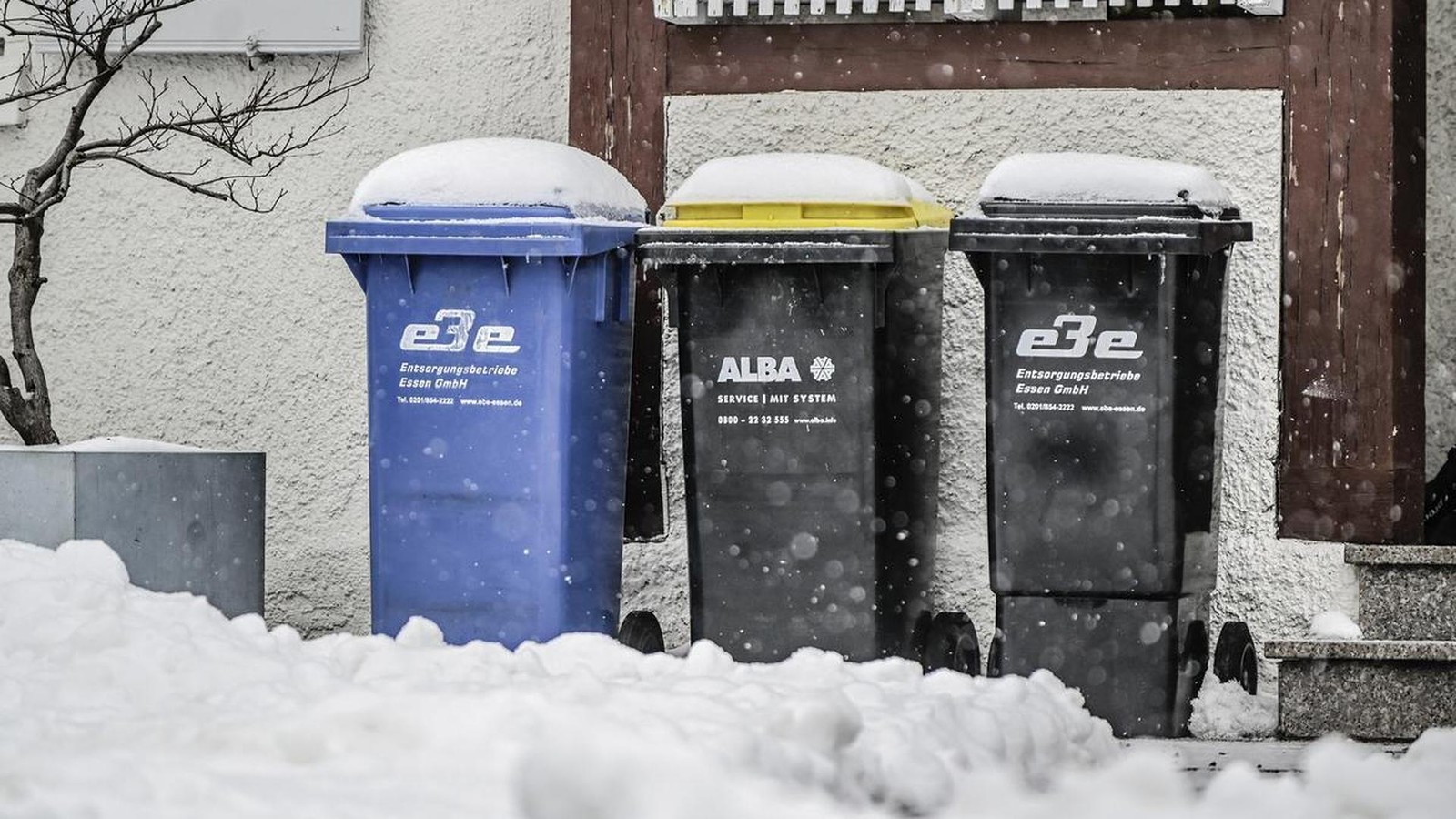 Schnee-und-Eis-sorgen-f-r-Probleme-bei-der-M-llabfuhr-in-Essen