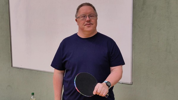 „Es macht mir einfach Spaß“: Mann mit Down-Syndrom wird Co-Trainer in Helmstedt