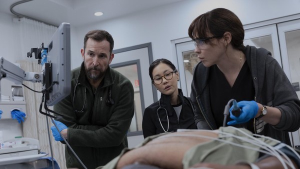 US-Serien-Hit „The Pitt“: Ärzte, die sich zur Not ein Bein abhacken