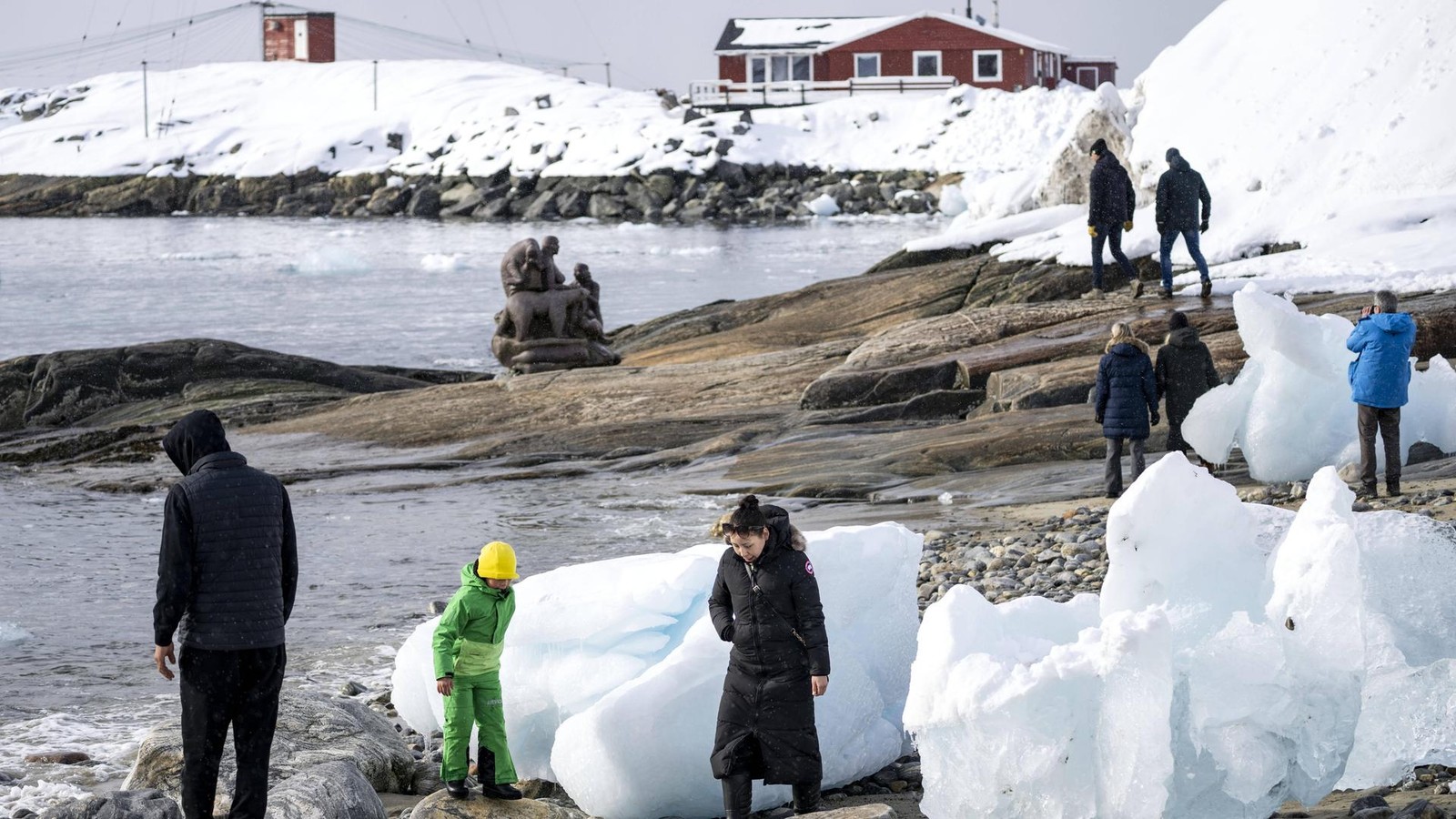 Amerikaner-werden-gegen-Bezahlung-Das-sollen-Trumps-neueste-Gr-nland-Pl-ne-sein