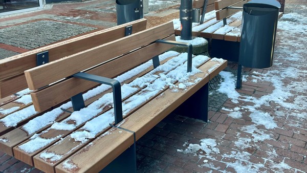 Salzgitter modernisiert Stadtmobiliar für mehr Barrierefreiheit und Attraktivität