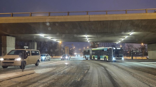 Nach Schneesturm: Wolfsburger Verkehrsgesellschaft nimmt Busverkehr wieder auf