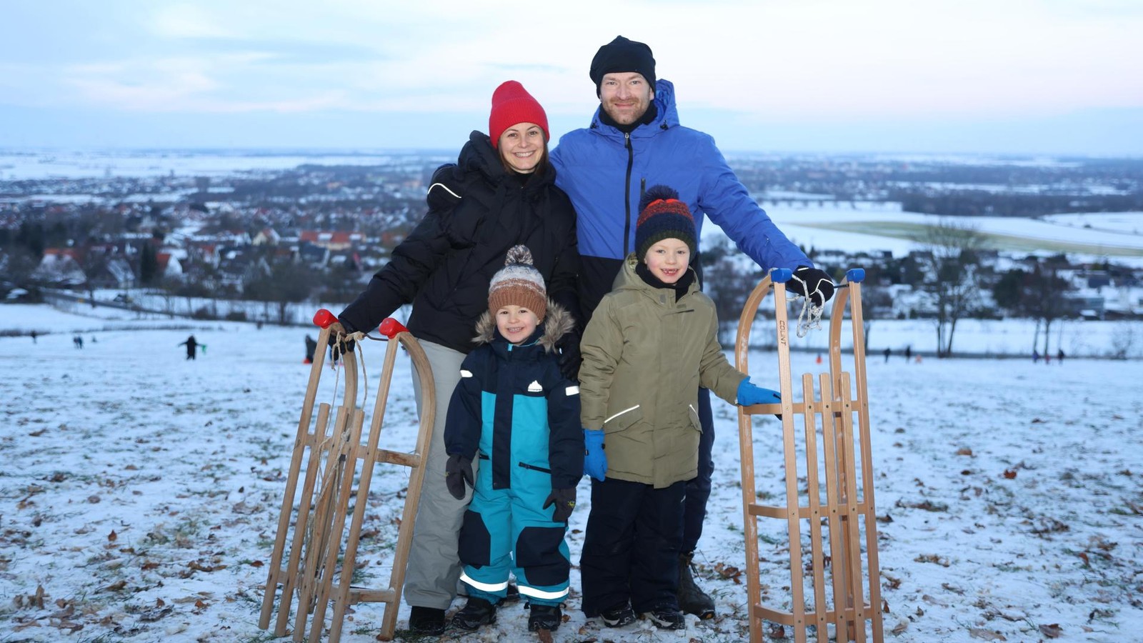 Rodeln-in-Salzgitter-Die-besten-Pisten-f-r-ein-rasantes-Wintervergn-gen