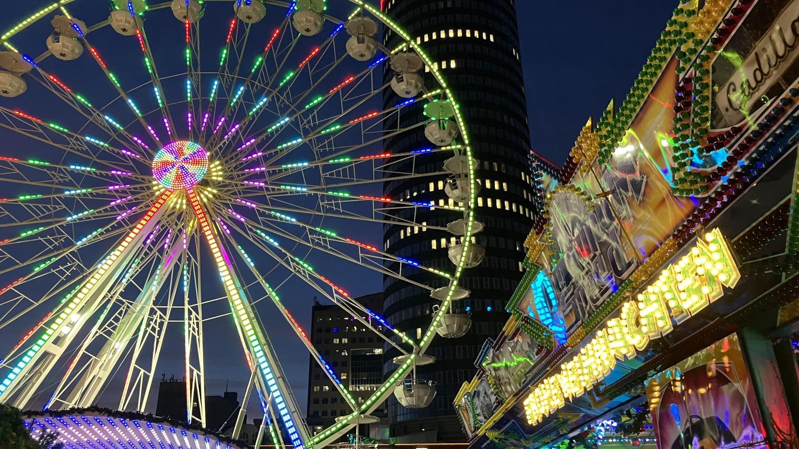 Gema-Streit-und-steigende-Kosten-Was-den-Weihnachtsmarkt-in-Jena-belastet