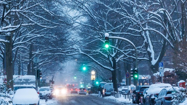 Hamburg muss sich heute warm anziehen – Luft im Norden wird „arktisch kalt“