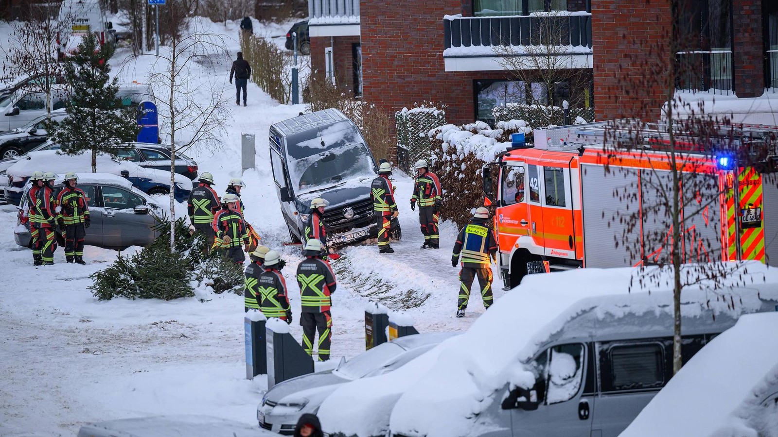 Warnung-vor-dem-Schnee-Chaos-bertrieben-Feuerwehr-zieht-klares-Fazit