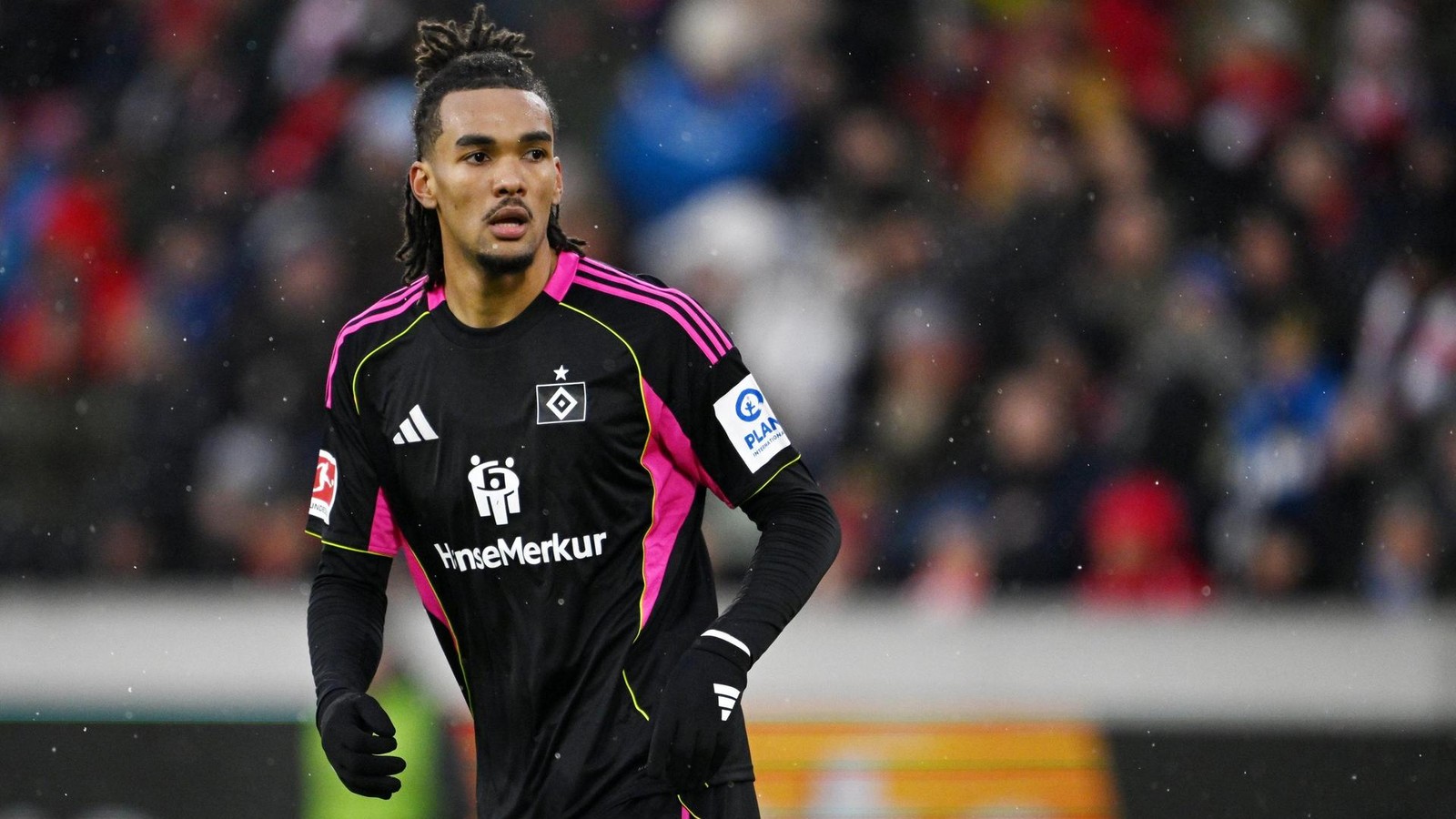 HSV-Einzelkritik-Vuskovic-mit-Magnet-im-Kopf-zwei-Profis-entt-uschen